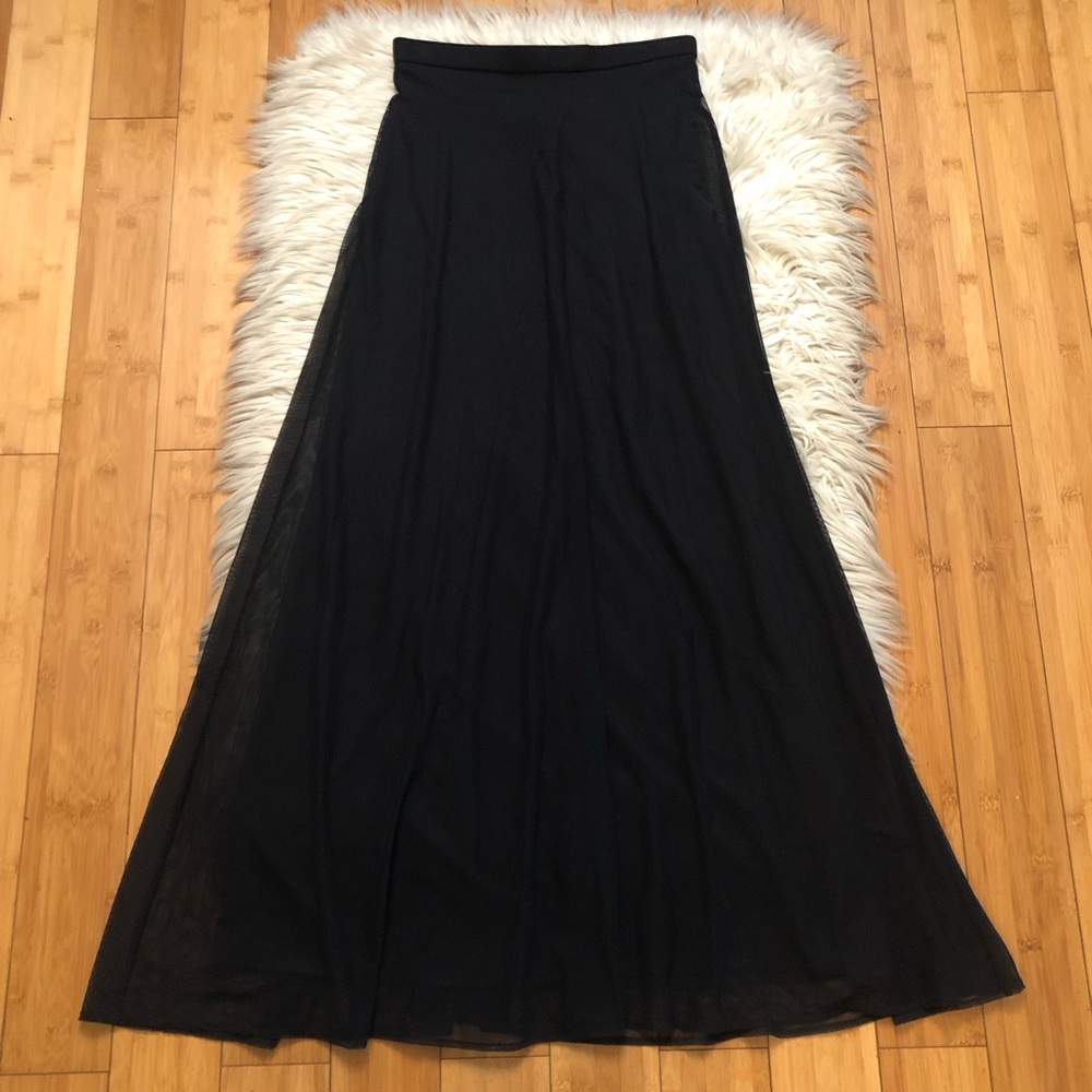 Vintage Tadashi Mesh Tulle Flowy Elegant Black Maxi Skirt size 2